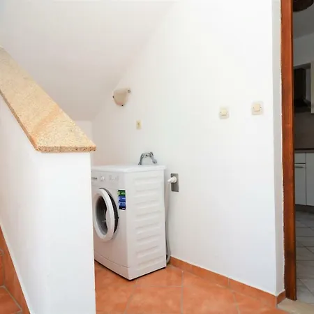 Croliday Nin Ivica Apartment *