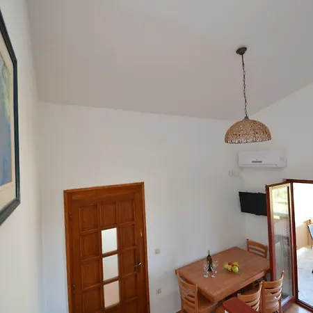 Apartment Croliday Nin Ivica
