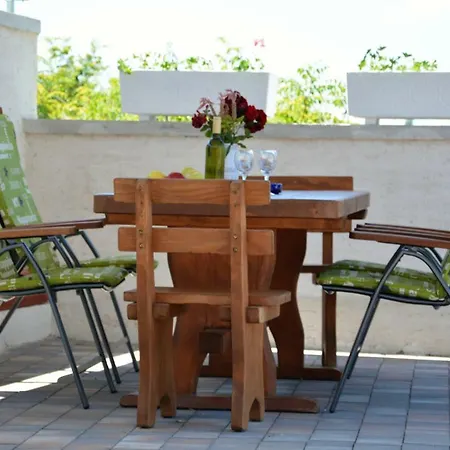 Apartment Croliday Nin Ivica