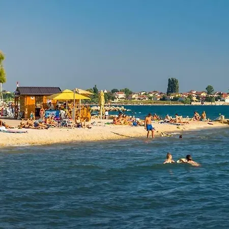 Apartment Croliday Nin Ivica *