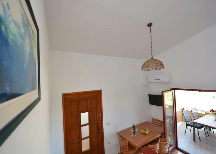 Apartment Croliday Nin Ivica