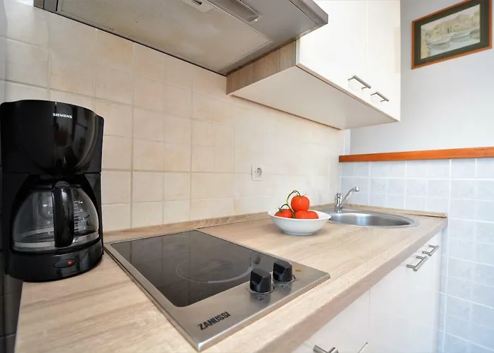 Apartment Croliday Nin Ivica