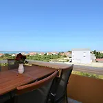 Croliday Nin Ivica Apartman *