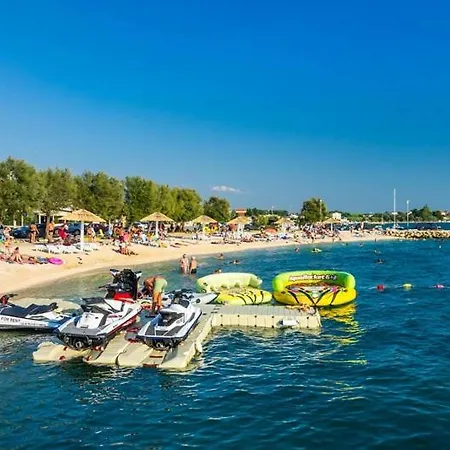 Croliday Nin Ivica Apartment Vrsi