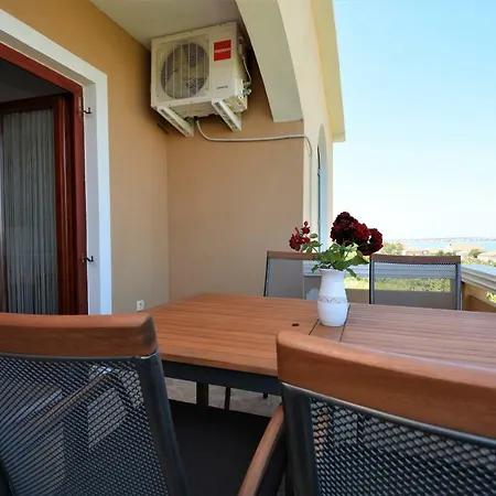 Croliday Nin Ivica Apartment Vrsi