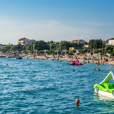 Croliday Nin Ivica Apartment