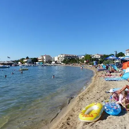 Croliday Nin Ivica Apartment Vrsi