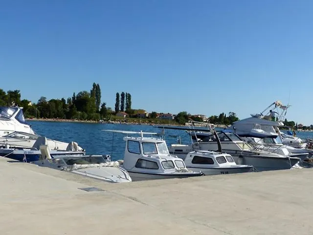 Appartement Croliday Nin Ivica