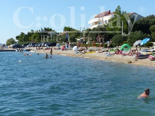 Croliday Nin Ivica Апартаменты Врси